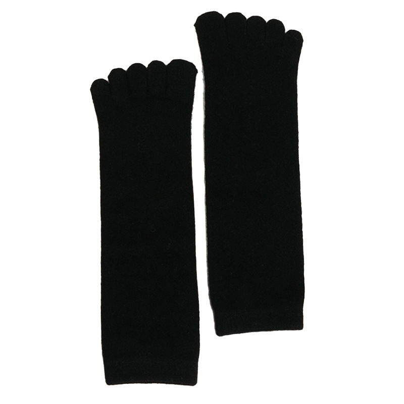 Cashmere split-toe socks